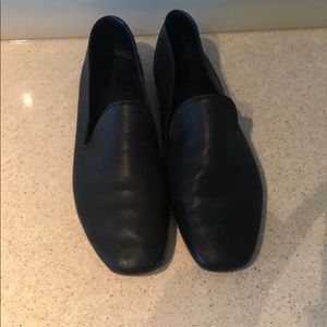 Vince black loafers sz 39.5